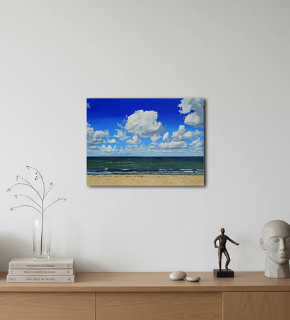 Meer mit Wolken von Britta Kröger an der Wand – Original-Acrylgemälde, 30x40 cm, nordische Landschaftsmalerei, signiertes Unikat | Kunst-Direkt.de
