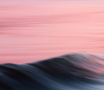 Detailansicht Pastel Serenity Malte Lüdemann – Seidige Wischspuren, sanfte Lichtreflexionen in Altrosa, Mauve und kühlem Schieferblau