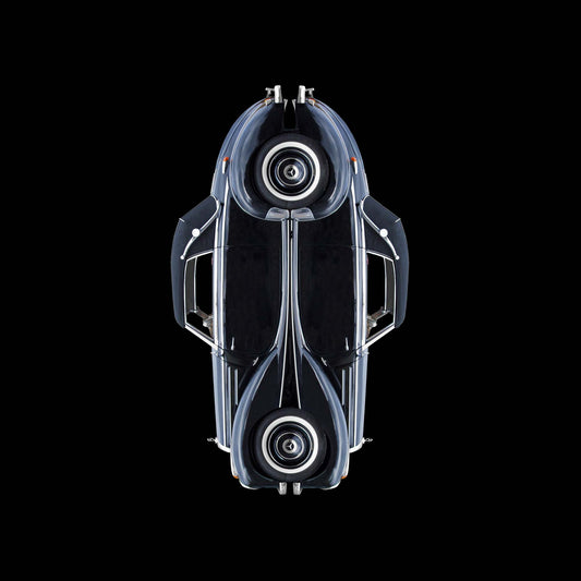 ein schwarzes Mercedes Cabriolet, oldtimer, schwarzer Hintergrund, verchromte Linien, quadratisch, hochkant